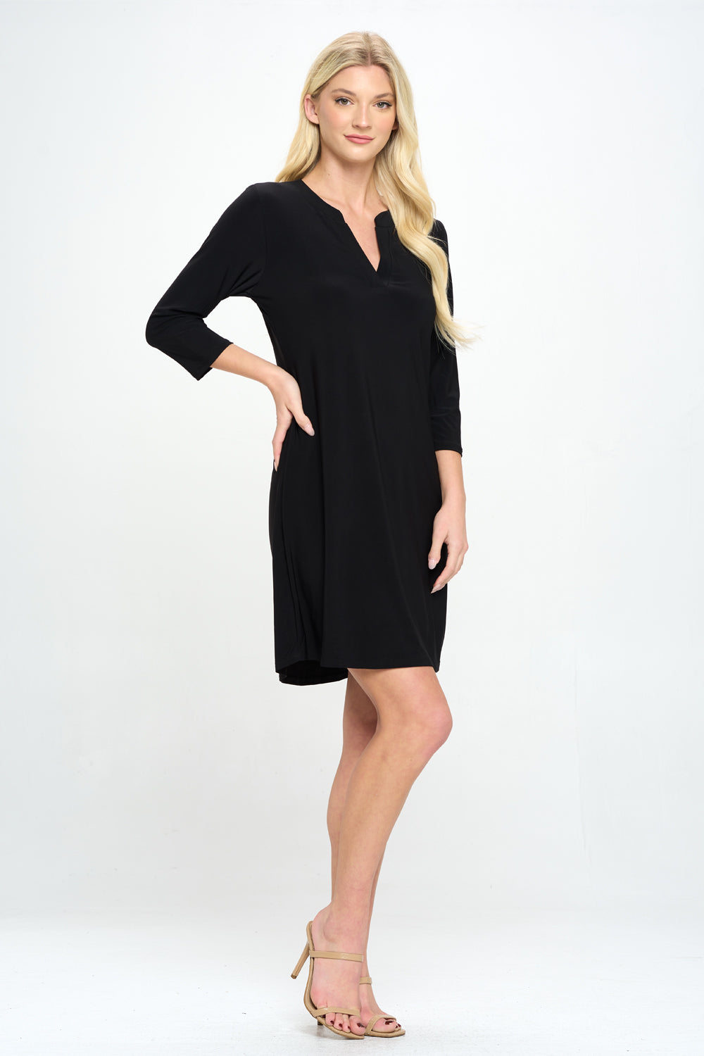 HIT Notch Neck Quarter Sleeve Dress (QS)