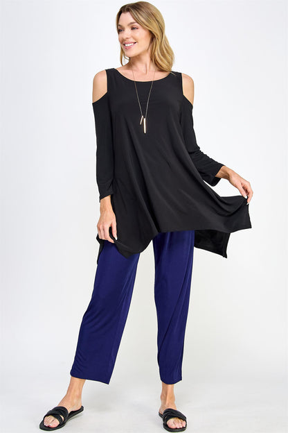 Jostar Black cold shoulder sharkbite top