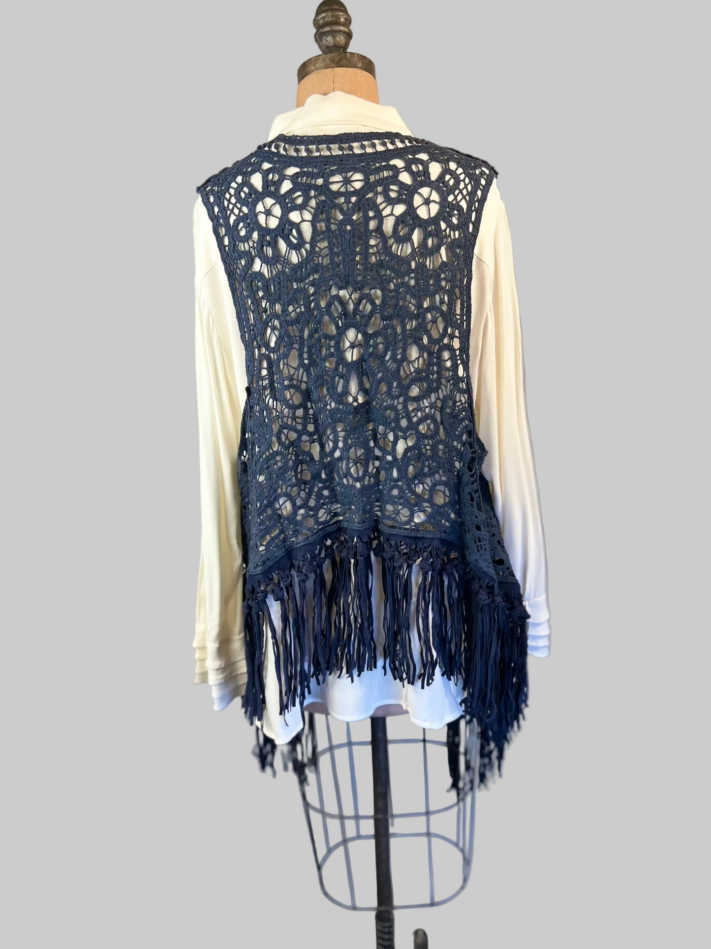 Origami blueweaved frayed Vest sz Medium
