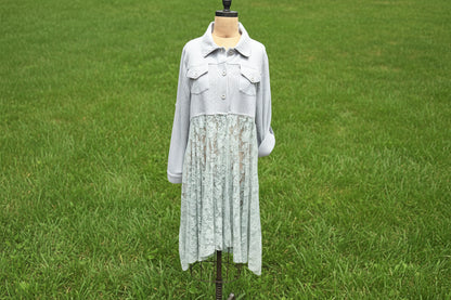 Origami button down 2Pocket L/S V-Neck Gray S/M sz Lace Top