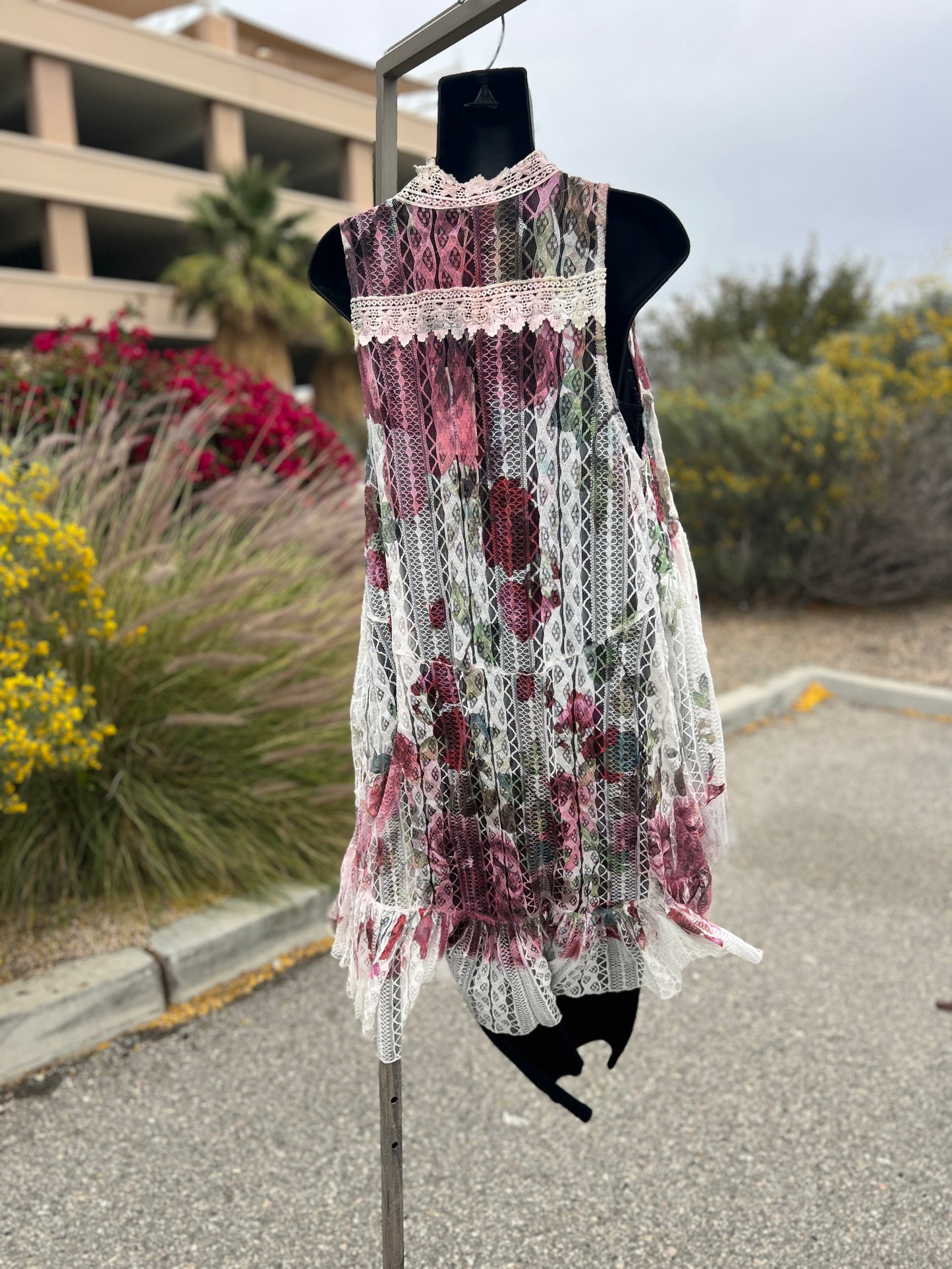 Origami, pink burgundy, lace, flowers, size medium, sleepless, long vest ￼