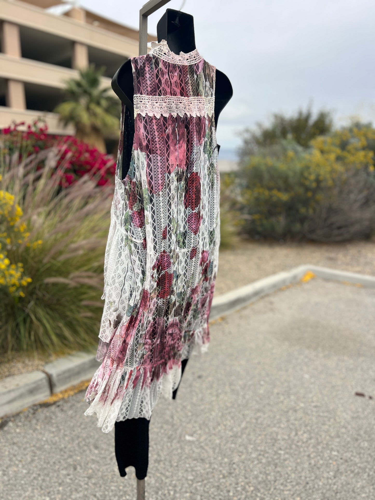 Origami, pink burgundy, lace, flowers, size medium, sleepless, long vest ￼