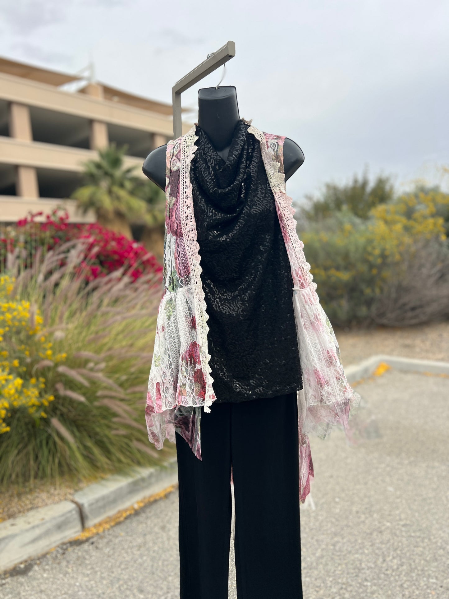 Origami, pink burgundy, lace, flowers, size medium, sleepless, long vest ￼