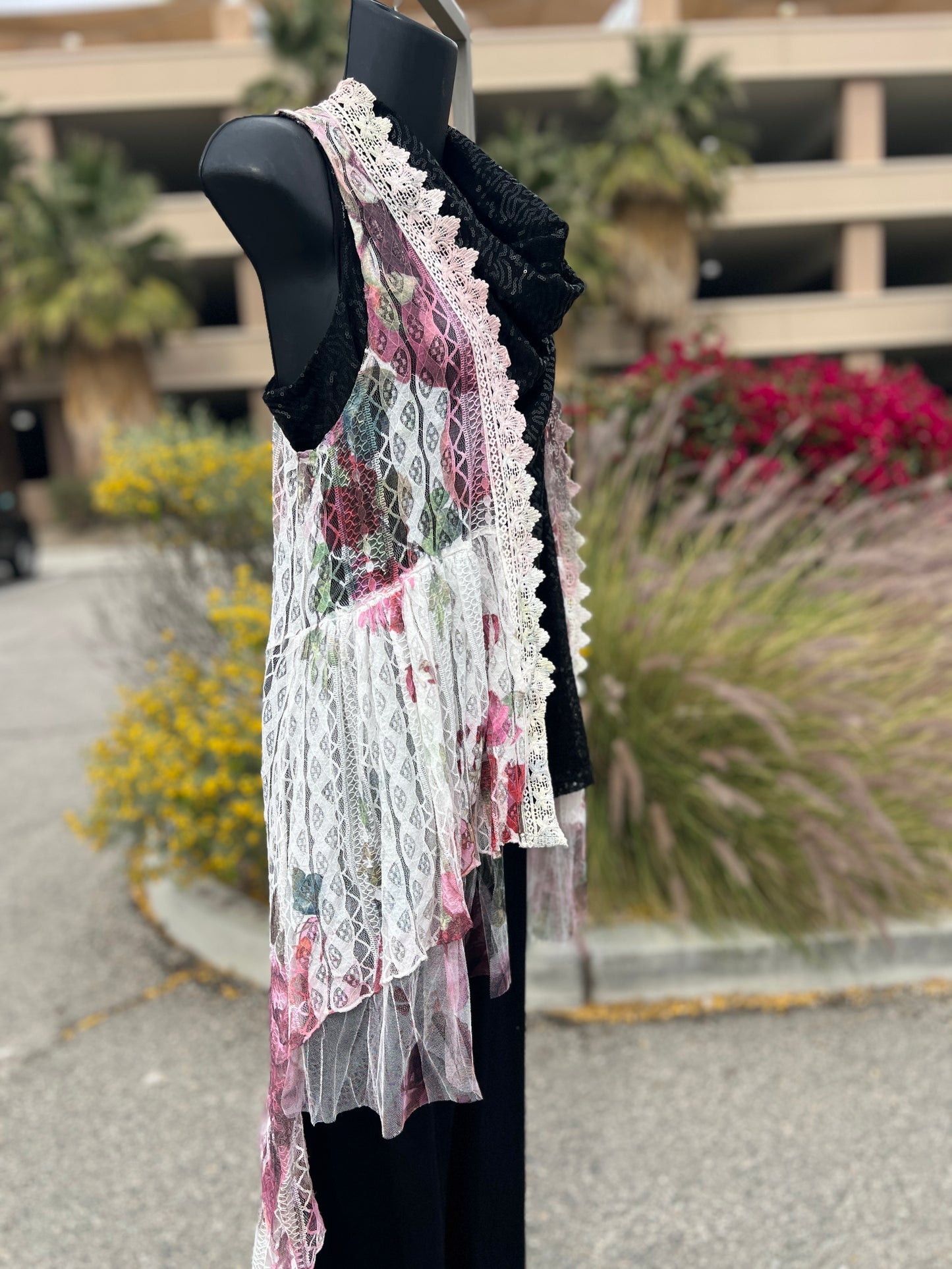 Origami, pink burgundy, lace, flowers, size medium, sleepless, long vest ￼