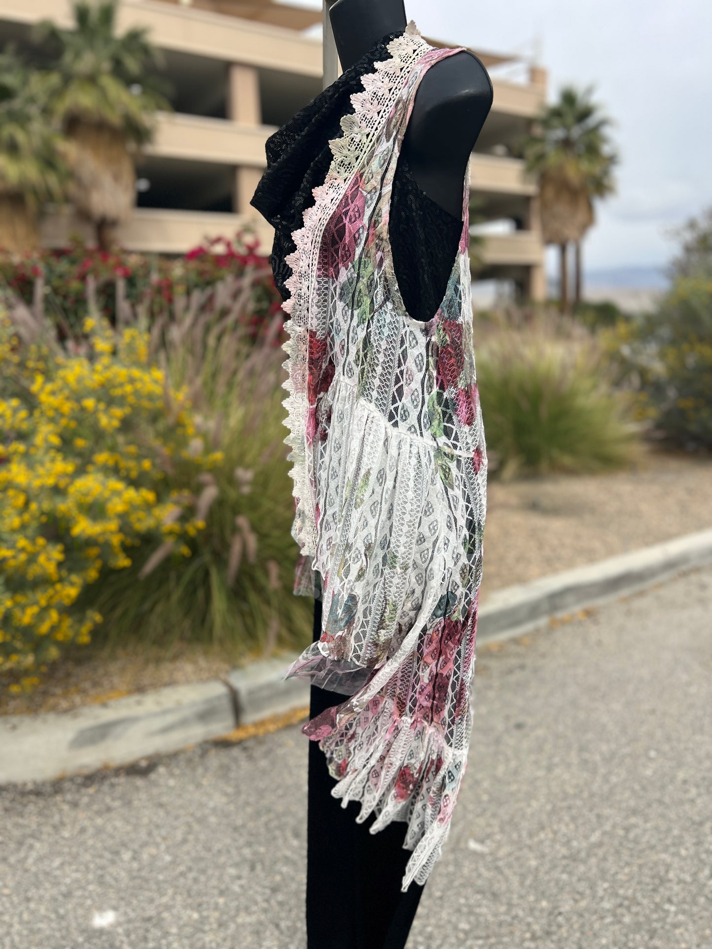 Origami, pink burgundy, lace, flowers, size medium, sleepless, long vest ￼