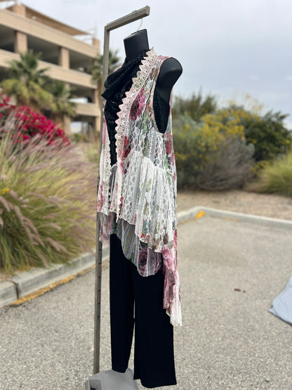 Origami, pink burgundy, lace, flowers, size medium, sleepless, long vest ￼