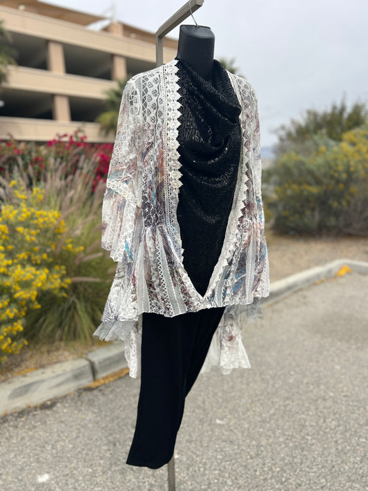 Origami women’s lace, multicolor, bell sleeve medium size long vest cover￼