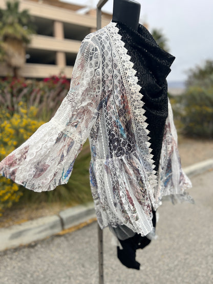 Origami women’s lace, multicolor, bell sleeve medium size long vest cover￼