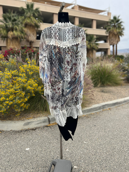 Origami women’s lace, multicolor, bell sleeve medium size long vest cover￼