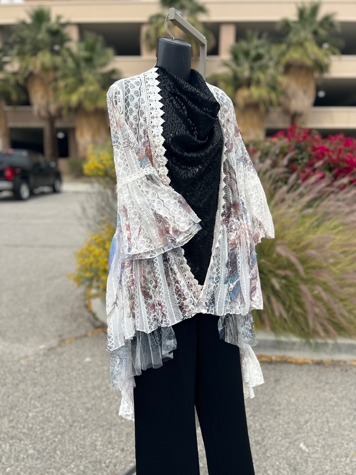 Origami women’s lace, multicolor, bell sleeve medium size long vest cover￼