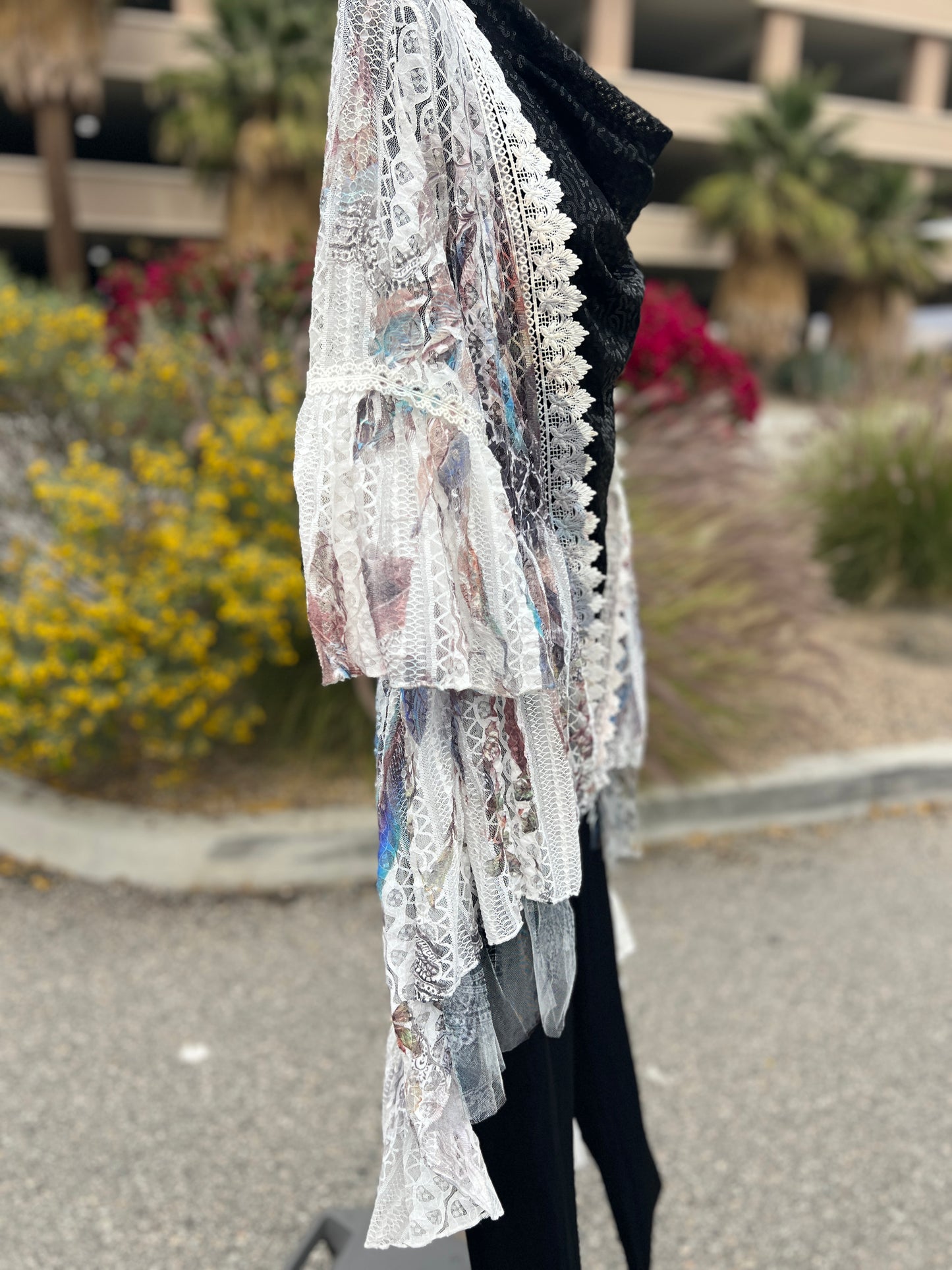 Origami women’s lace, multicolor, bell sleeve medium size long vest cover￼