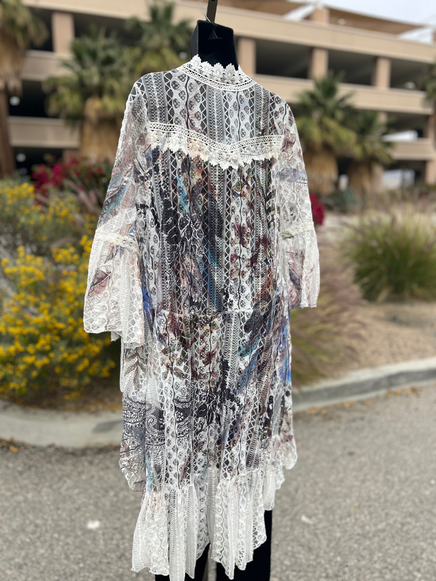 Origami women’s lace, multicolor, bell sleeve medium size long vest cover￼