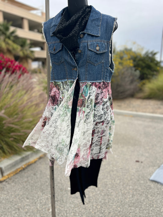 Origami Jeans vest w Lace sleeveless sz S/M