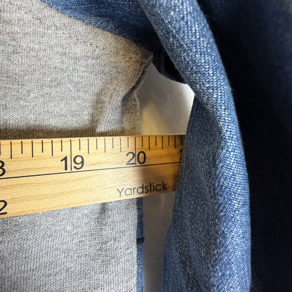Bleu Bayou jacket detail photo