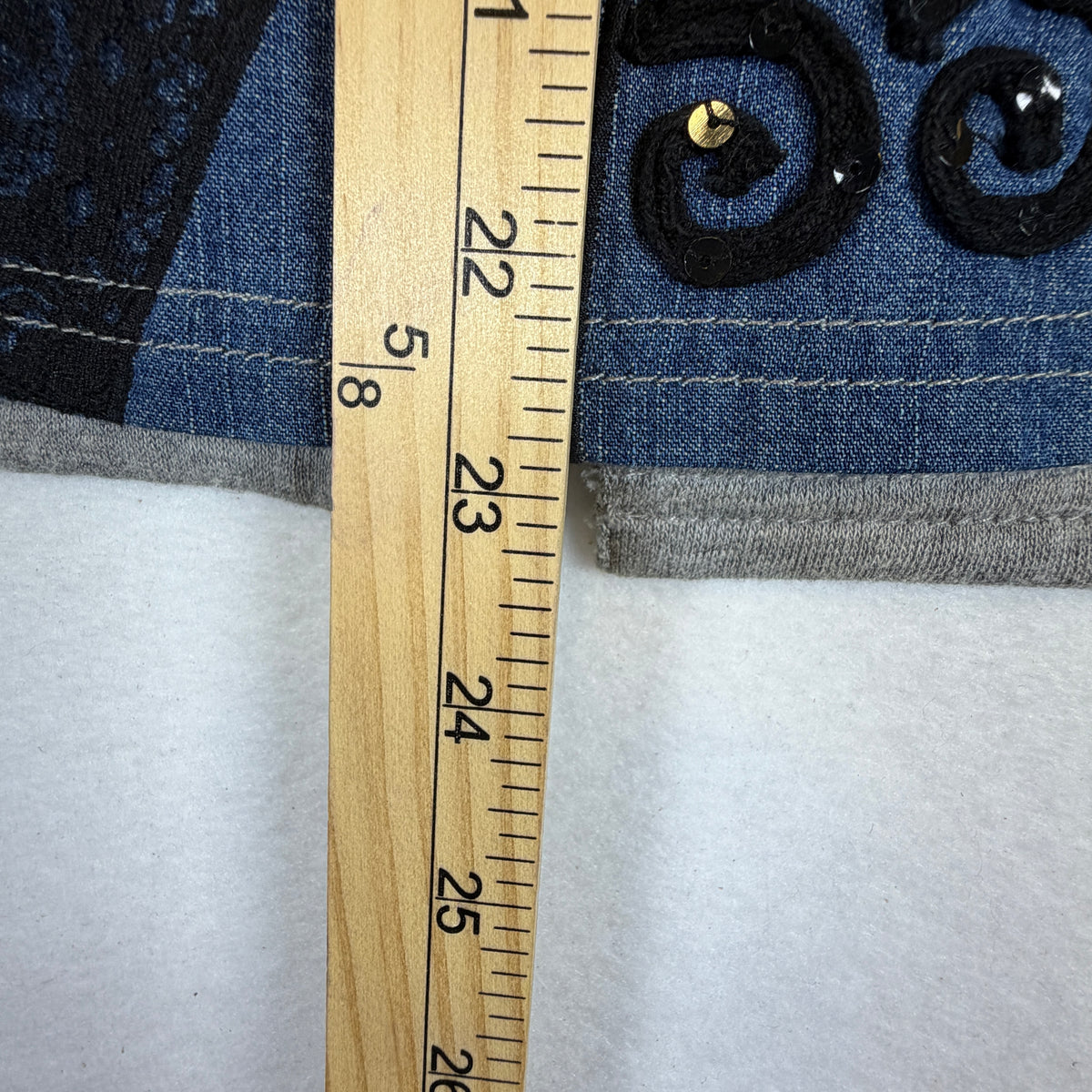 Bleu Bayou jacket detail photo