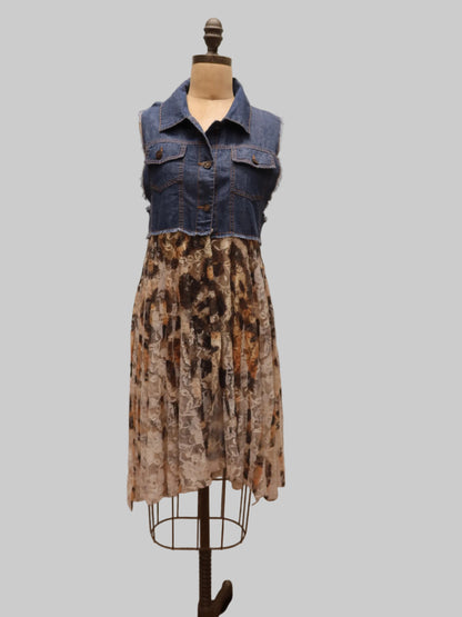 Origami, jean jacket with Lace size small medium ￼